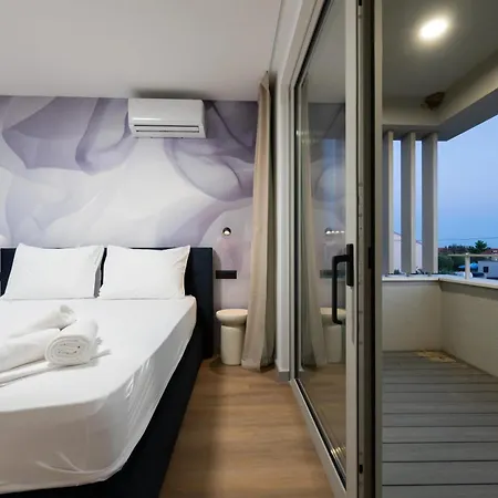 Villa Dina & Laura Luxury In