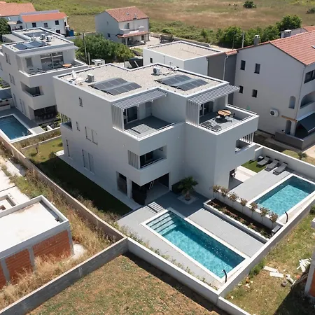 Villa Dina & Laura Luxury In