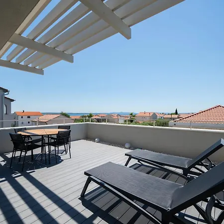 Villa Dina & Laura Luxury In