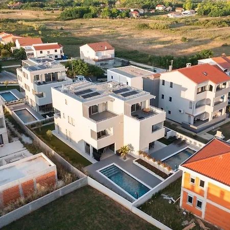 Dina & Laura Luxury In * Privlaka (Zadar)